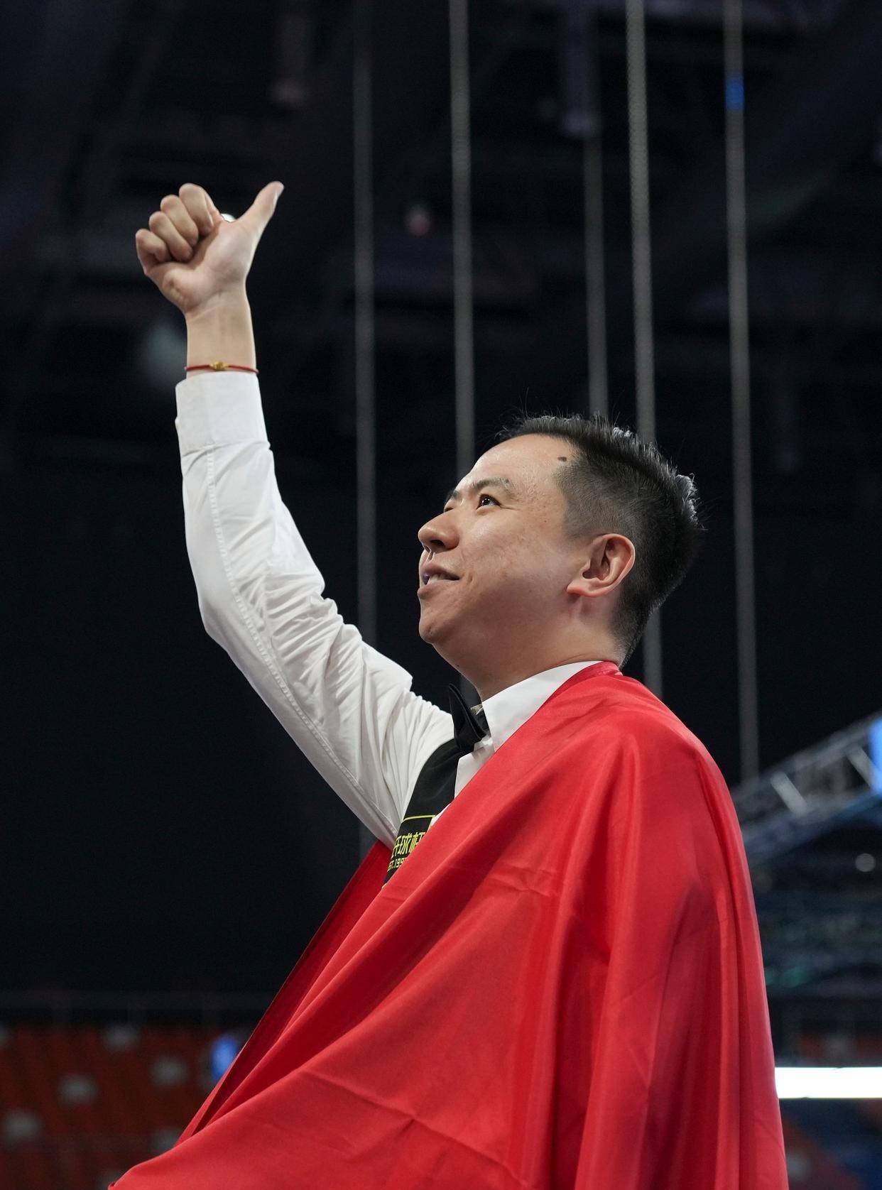 把矛头对准 把矛头对准