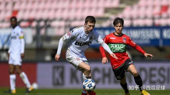 的二垒打 的二垒打